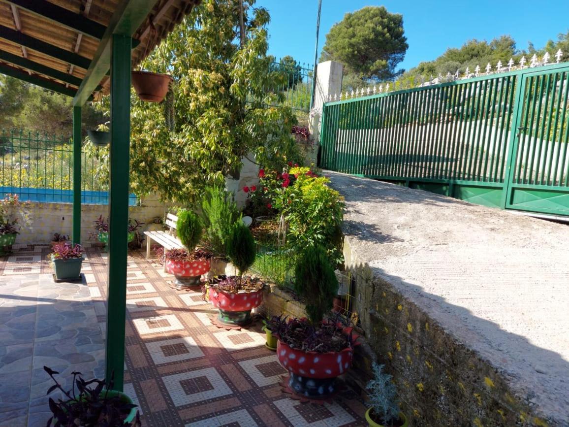 Villa Luiza Sarandë Buitenkant foto