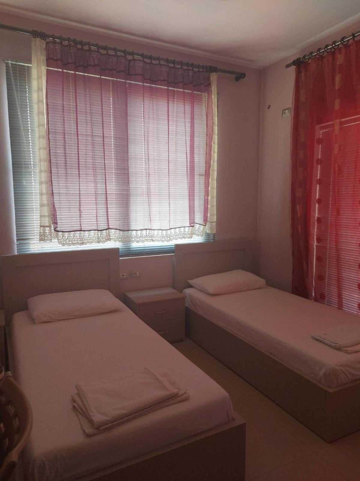 Villa Luiza Sarandë Kamer foto